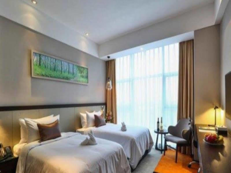 Ramada Encore Guanghan エクステリア 写真